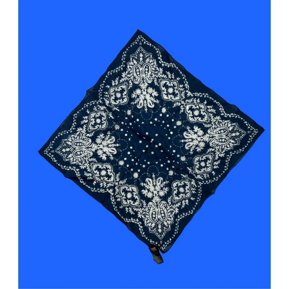 Frye bandana blue